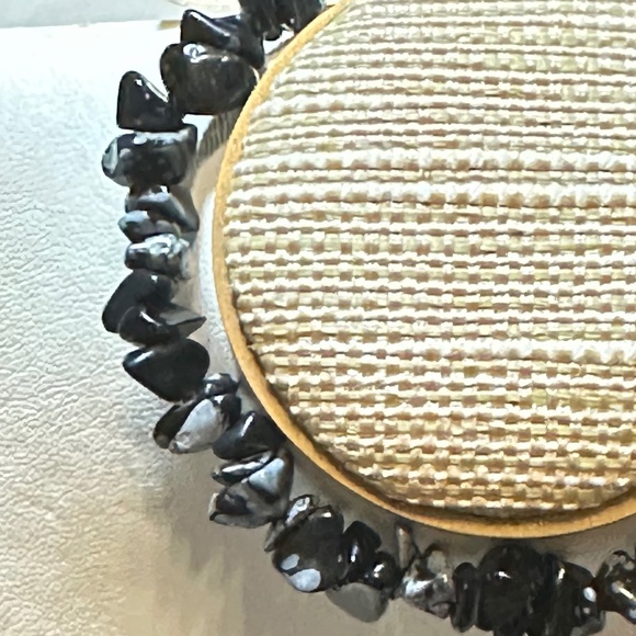 Snowflake Obsidian genuine Stone chips, stretchy bracelet. Various stone sizes. - Picture 4 of 14